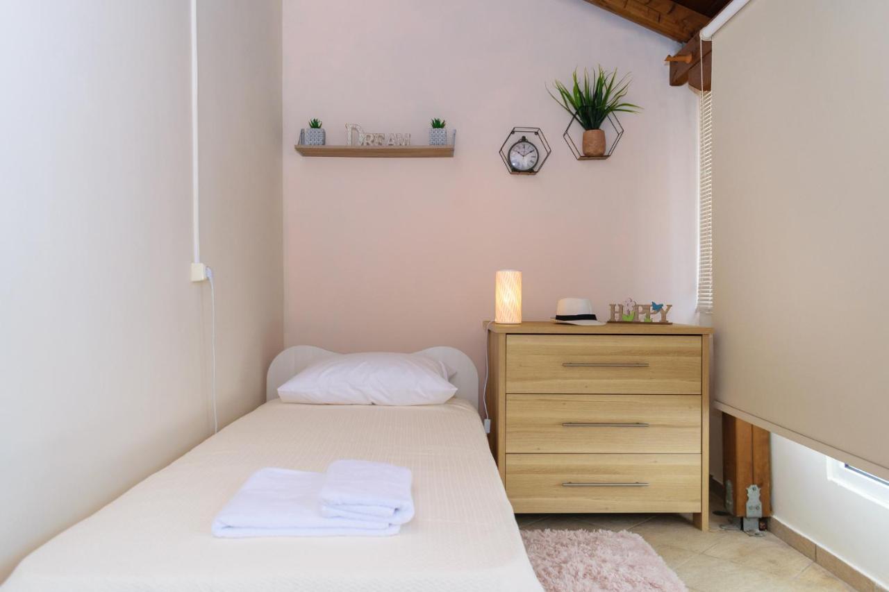 Central Penthouse In Quiet Neighborhood Near Sandy Beach La Canea Esterno foto