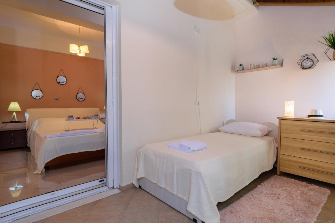 Central Penthouse In Quiet Neighborhood Near Sandy Beach La Canea Esterno foto